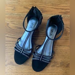 Like New MIA Girl’s dressy shoes